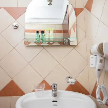 Melis Studios 4* Kallithea (Chalkidiki)