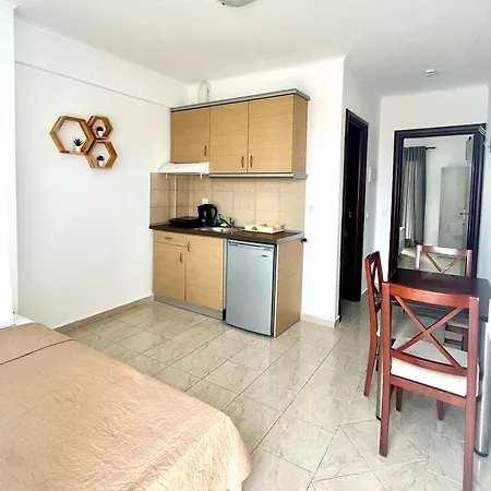 Melis Studios 4* Kallithea (Chalkidiki)