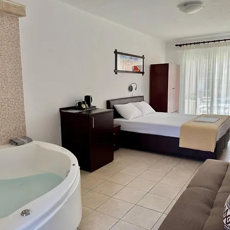 Hotel apartamentowy Melis Kallithea (Chalkidiki)