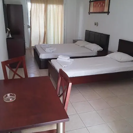 Melis Studios 4*
