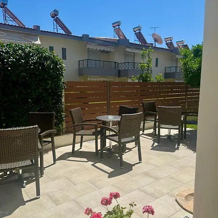 Hotel de apartamente Melis 4*