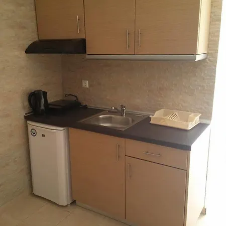Hotel de apartamente Melis 4*
